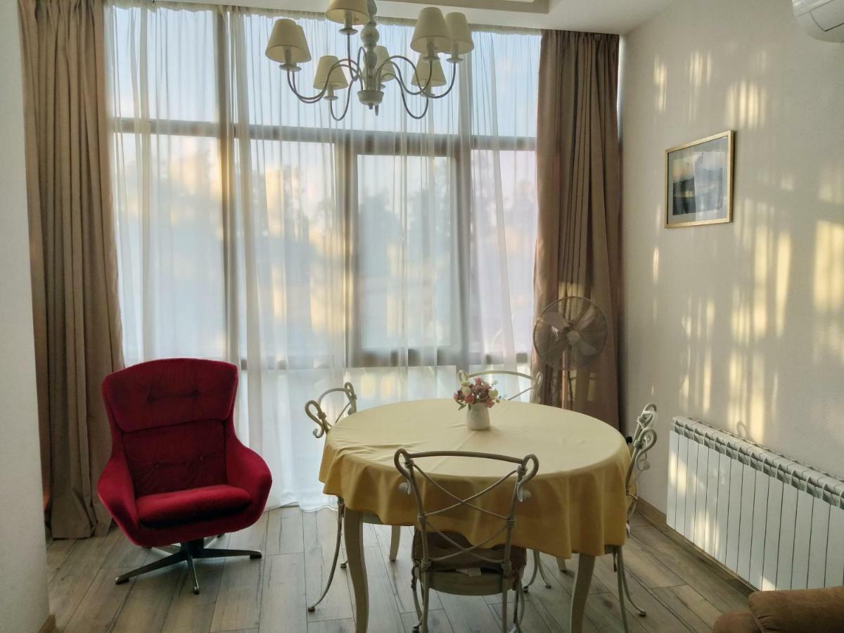 Boulevard Apartment Batumi Exteriér fotografie